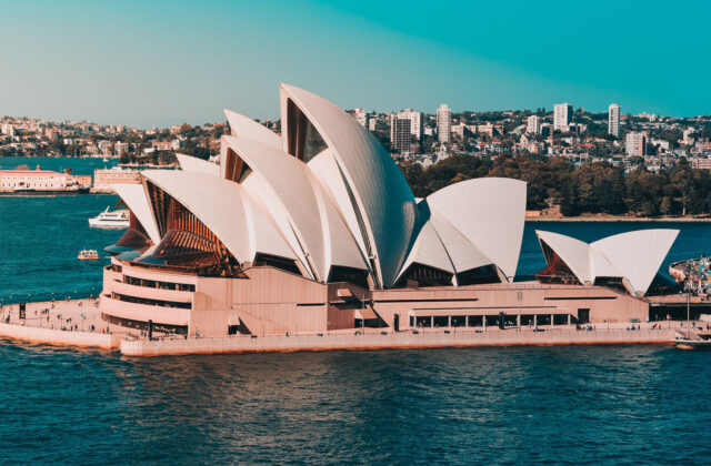 How to Get Cheap Flights to Australia