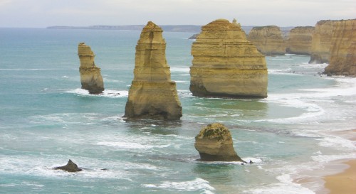 twelve apostles great ocean road victoria australia